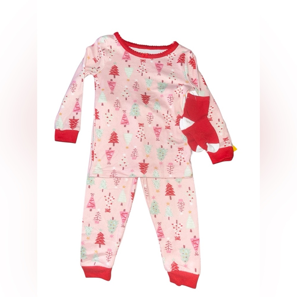 Cozy Holiday Tree Kids Pajama Set With Socks